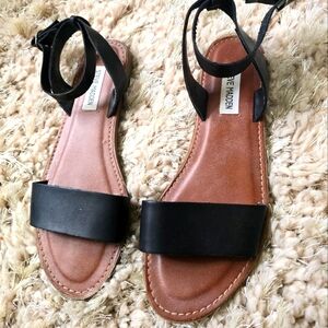 Steve Madden Sandals